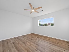8010 Ashley Circle Drive N, Houston TX 77071