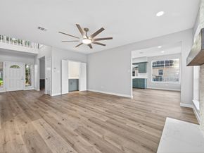 8010 Ashley Circle Drive N, Houston TX 77071