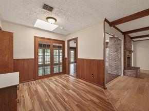 6210 Claridge Drive, Houston TX 77096