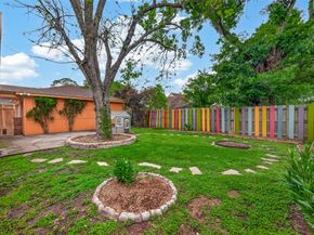 6210 Claridge Drive, Houston TX 77096