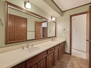 6210 Claridge Drive, Houston TX 77096
