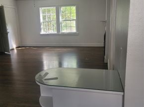 5614 Chartres Street 5, Houston TX 77004