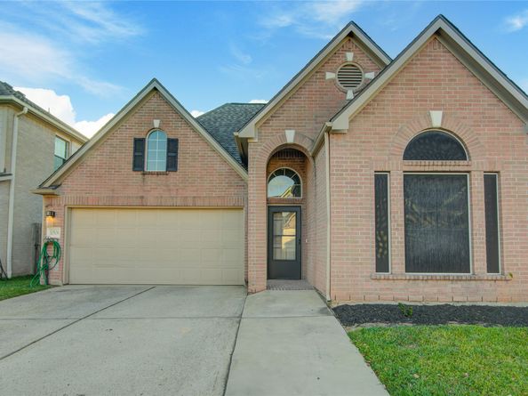 10506 Pleasant Villas Lane, Houston TX 77075