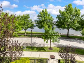262 Breezy Way, The Woodlands TX 77380