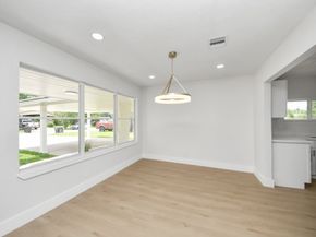 5455 N Crooked Creek Drive, Houston TX 77017