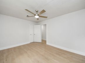 5455 N Crooked Creek Drive, Houston TX 77017
