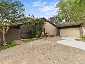2229 Broadlawn Drive, Houston TX 77058