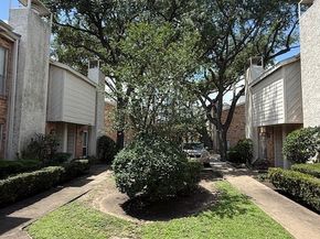 6201 Beverlyhill Street 8, Houston TX 77057