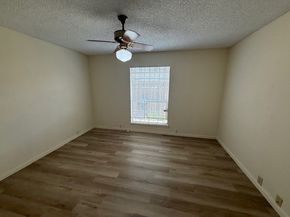 6201 Beverlyhill Street 8, Houston TX 77057