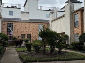 6201 Beverlyhill Street 8, Houston TX 77057