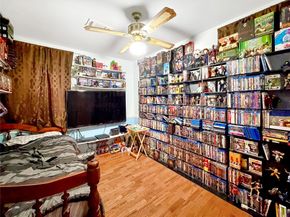 5223 Heathercrest Street, Houston TX 77045