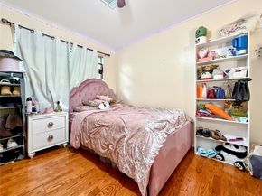 5223 Heathercrest Street, Houston TX 77045