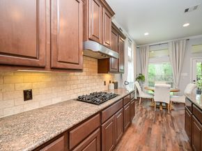 11 S Victoriana Circle, Spring TX 77389