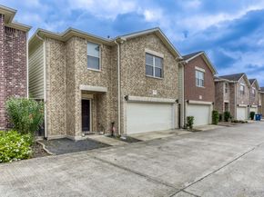 3728 Main Poplar Drive, Houston TX 77025