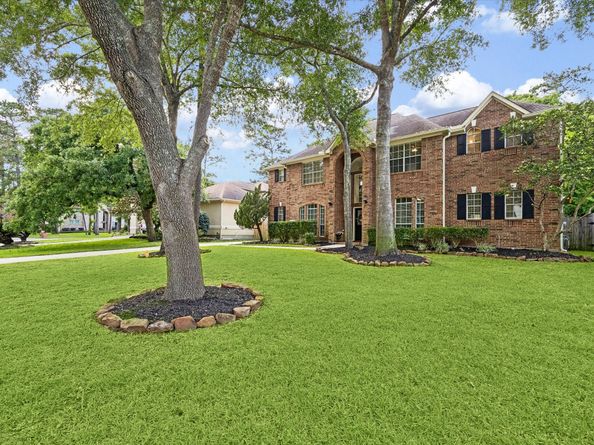 2214 Deer Cove Trail, Kingwood TX 77339
