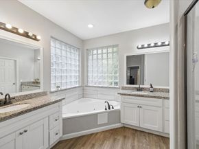 2214 Deer Cove Trail, Kingwood TX 77339