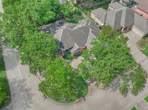 11603 Vailrun Drive, Houston TX 77070