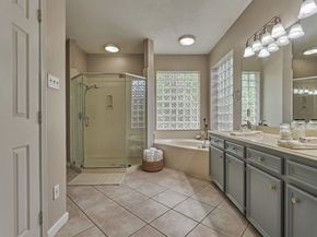 11603 Vailrun Drive, Houston TX 77070