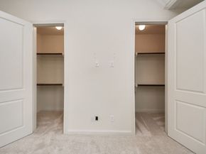 2061 Fannin Station N, Houston TX 77045