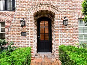 2061 Fannin Station N, Houston TX 77045