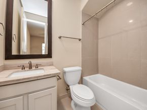 2061 Fannin Station N, Houston TX 77045