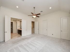 2061 Fannin Station N, Houston TX 77045