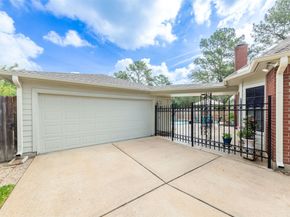 7523 Highland Farms Road, Houston TX 77095