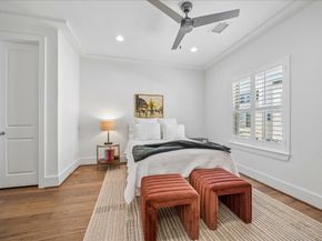 852 Fisher Street C, Houston TX 77018