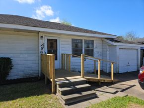 258 Owens Street, Houston TX 77029