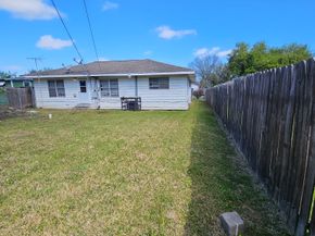 258 Owens Street, Houston TX 77029