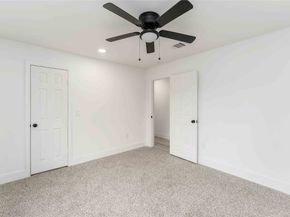 9226 Grady Street, Houston TX 77016