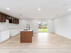 9226 Grady Street, Houston TX 77016