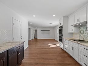 10151 Brinwood Drive, Houston TX 77043
