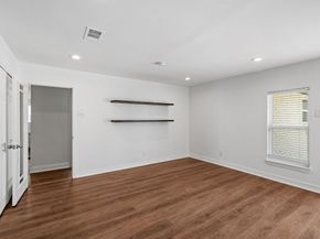 10151 Brinwood Drive, Houston TX 77043