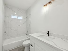 418 Delaware st, Houston TX 77029