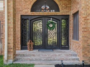 14643 S Hearthstone Green Drive, Houston TX 77095