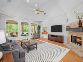13622 Ashley Run, Houston TX 77077