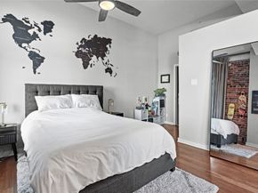 915 Franklin Street 8J, Houston TX 77002