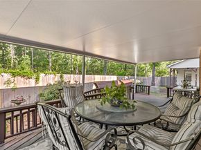 1014 N Rivershire Drive, Conroe TX 77304