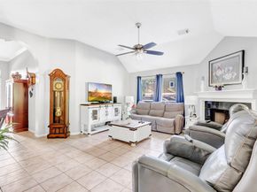 1014 N Rivershire Drive, Conroe TX 77304