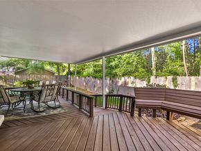 1014 N Rivershire Drive, Conroe TX 77304