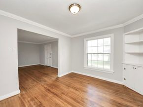 8319 Glenview Drive, Houston TX 77017