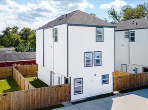 6305 Sandra Street, Houston TX 77028