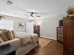 11735 Glenway Drive, Houston TX 77070