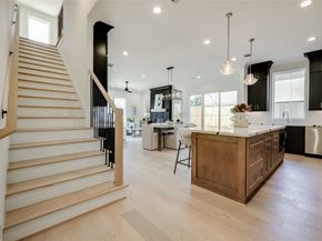 2011 HOPKINS Street, Houston TX 77006