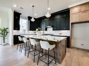 2011 HOPKINS Street, Houston TX 77006