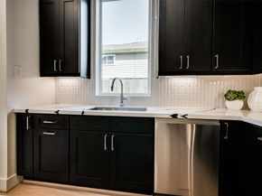 2011 HOPKINS Street, Houston TX 77006