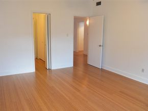 2425 Underwood Street 350, Houston TX 77030