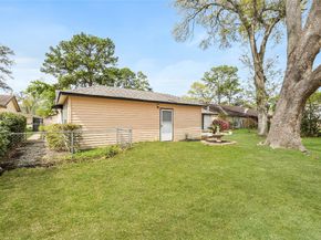 7522 Deep Forest Drive, Houston TX 77088