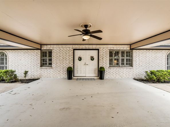 7522 Deep Forest Drive, Houston TX 77088